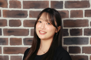 小藤田 藍里